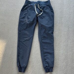 Figs Women's Gray Jogger Pants